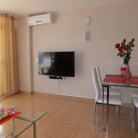 Apartamento Bahia Dorada エステポナ エクステリア 写真