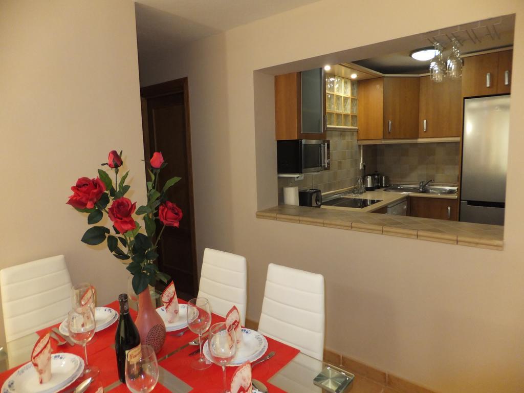 Apartamento Bahia Dorada エステポナ エクステリア 写真